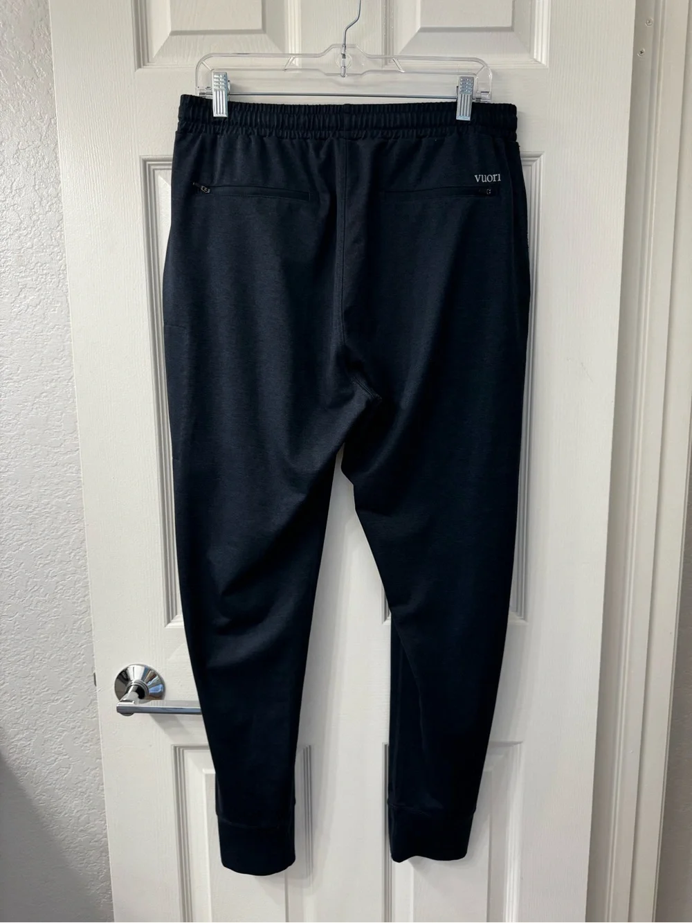 Vuori Sunday Performance Track Pant 2.0 Men's Jogger in Heather Blue Sz L